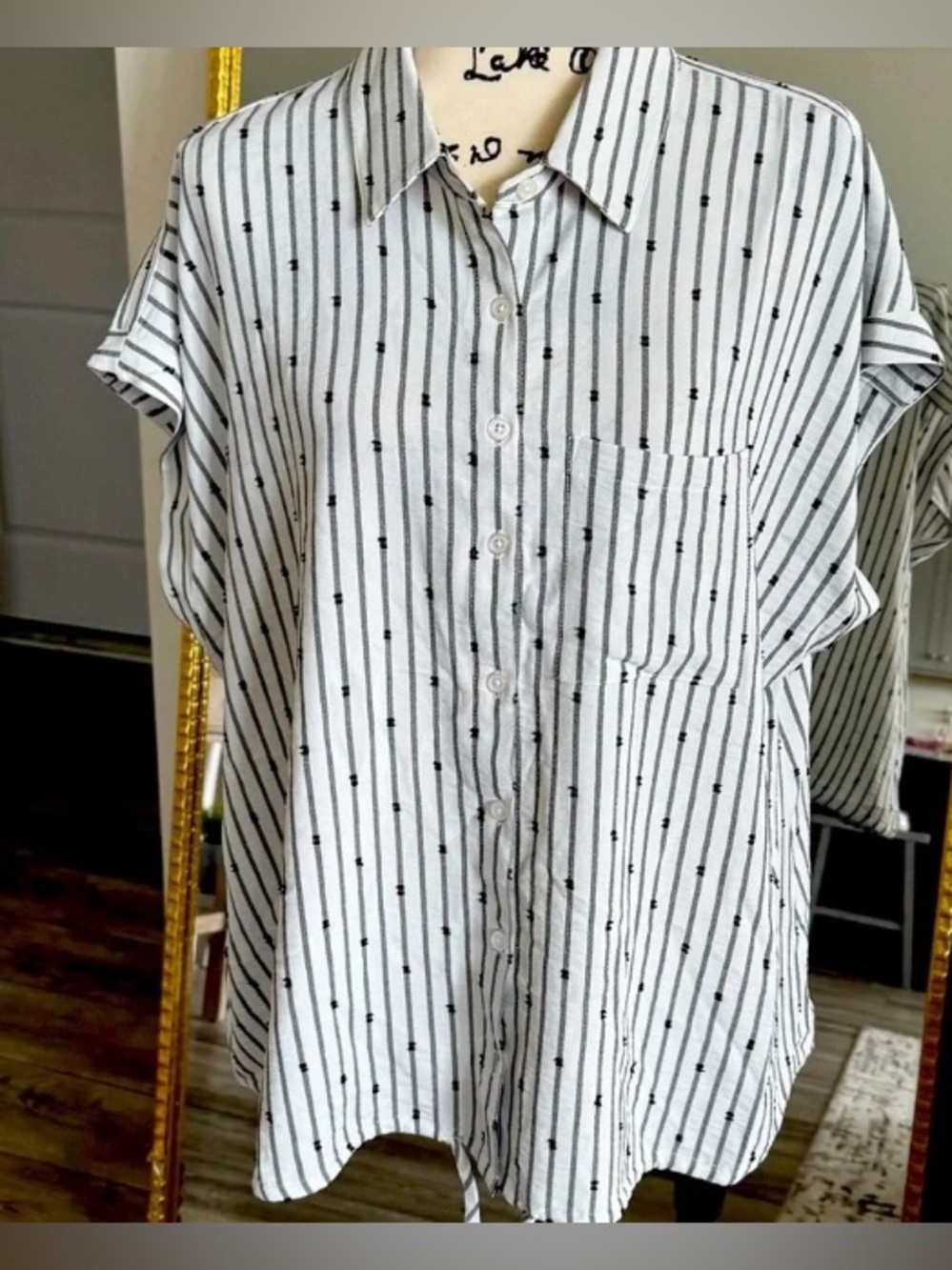 Casual White Short-Sleeve Button-Down Shirt with Black Pinstripes